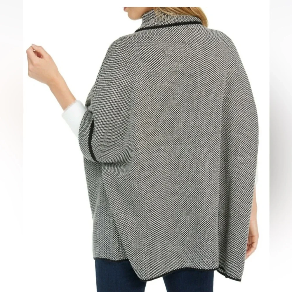 Cejon Bird’s Eye Riding Cape - Picture 2 of 9